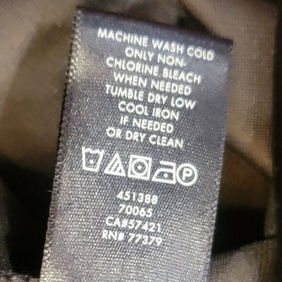 NWOT Ann Taylor Black Velvety Soft Sleeveless Halter Neck Blouse - Picture 8 of 9